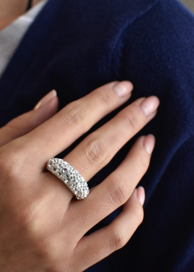 Stříbrný prsten s krystaly Swarovski bílý 35031.1