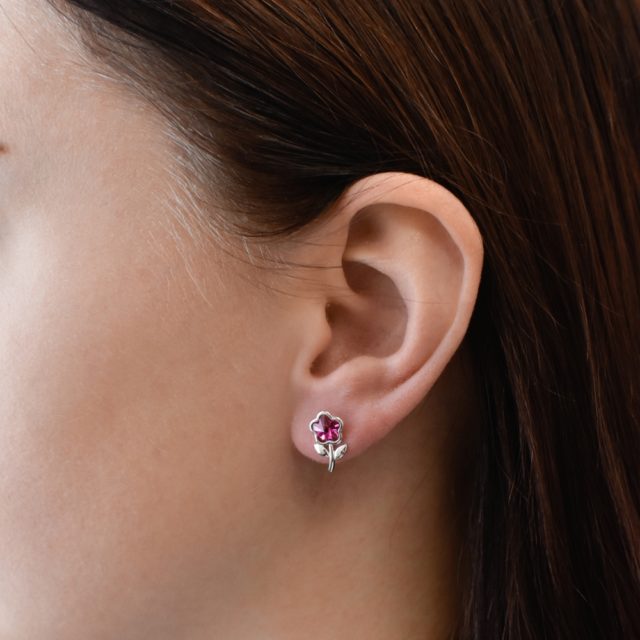 řetízek a přívěsek růžová kytička 39172.3 fuchsia