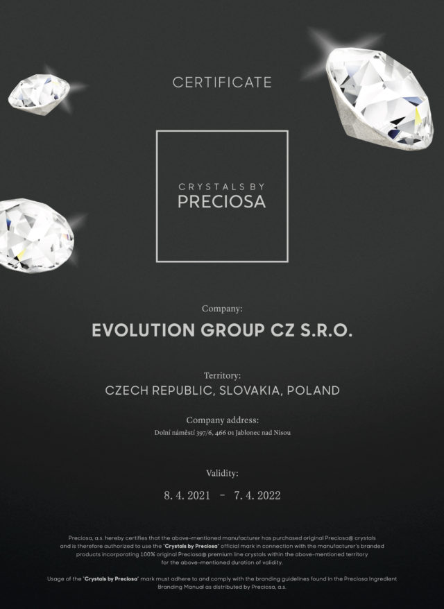 Stříbrný přívěsek s bílou Preciosa perlou 34212.1